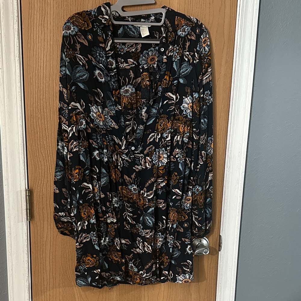 H&M Floral V-Neck Blouse - Black and Brown
